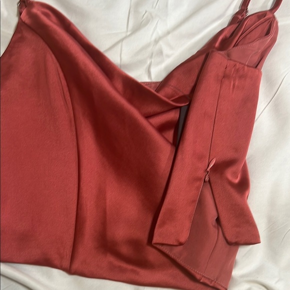 Spaghetti straps blouse Satin Cowl Neck top in rust - Picture 5 of 7